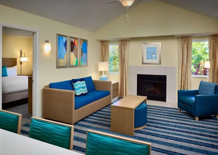 Sonesta Es Hotel