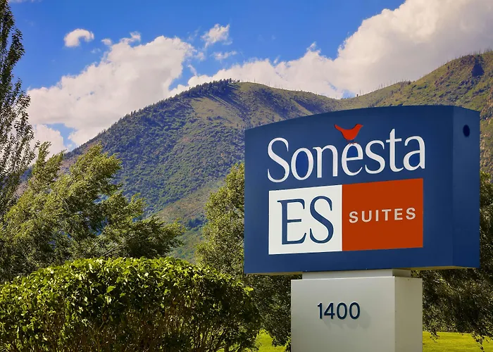 Hotel Sonesta Es 3*